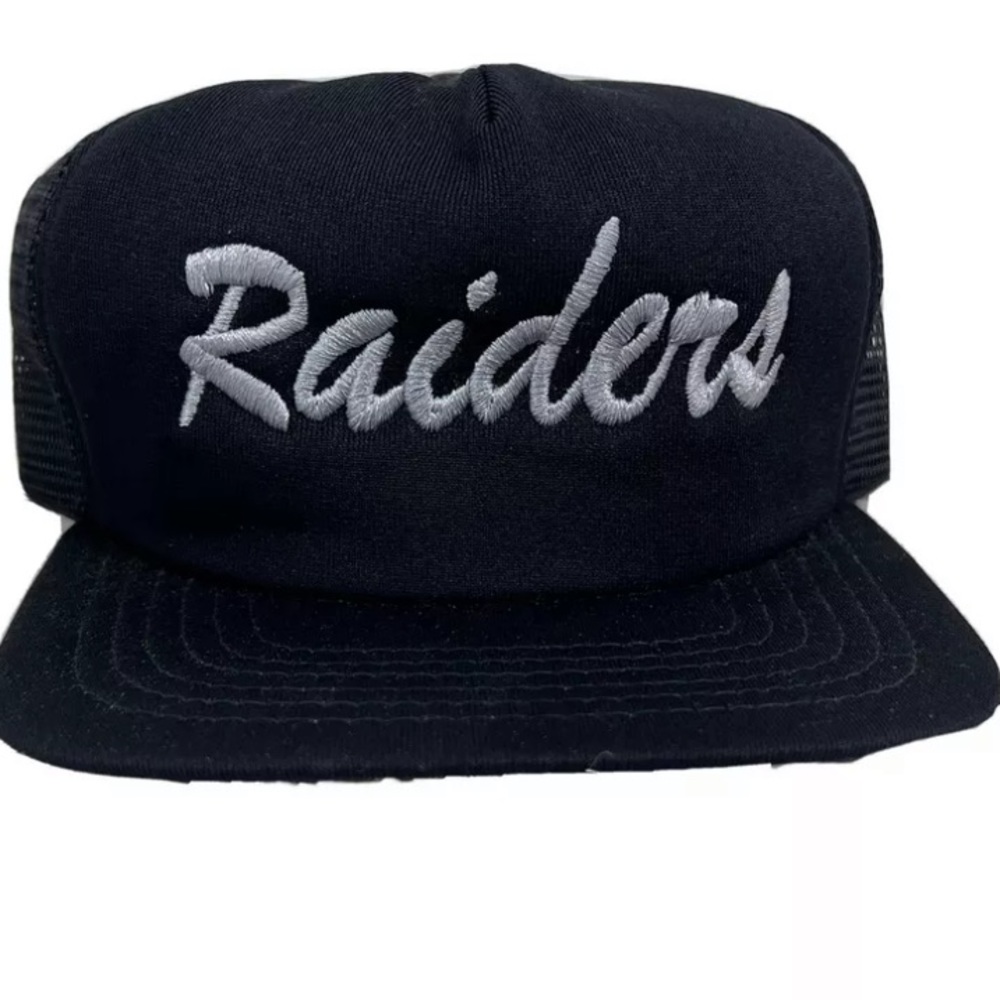 Vintage Los Angeles Raiders Script New Era foam Mesh snapback Trucker Hat w tags